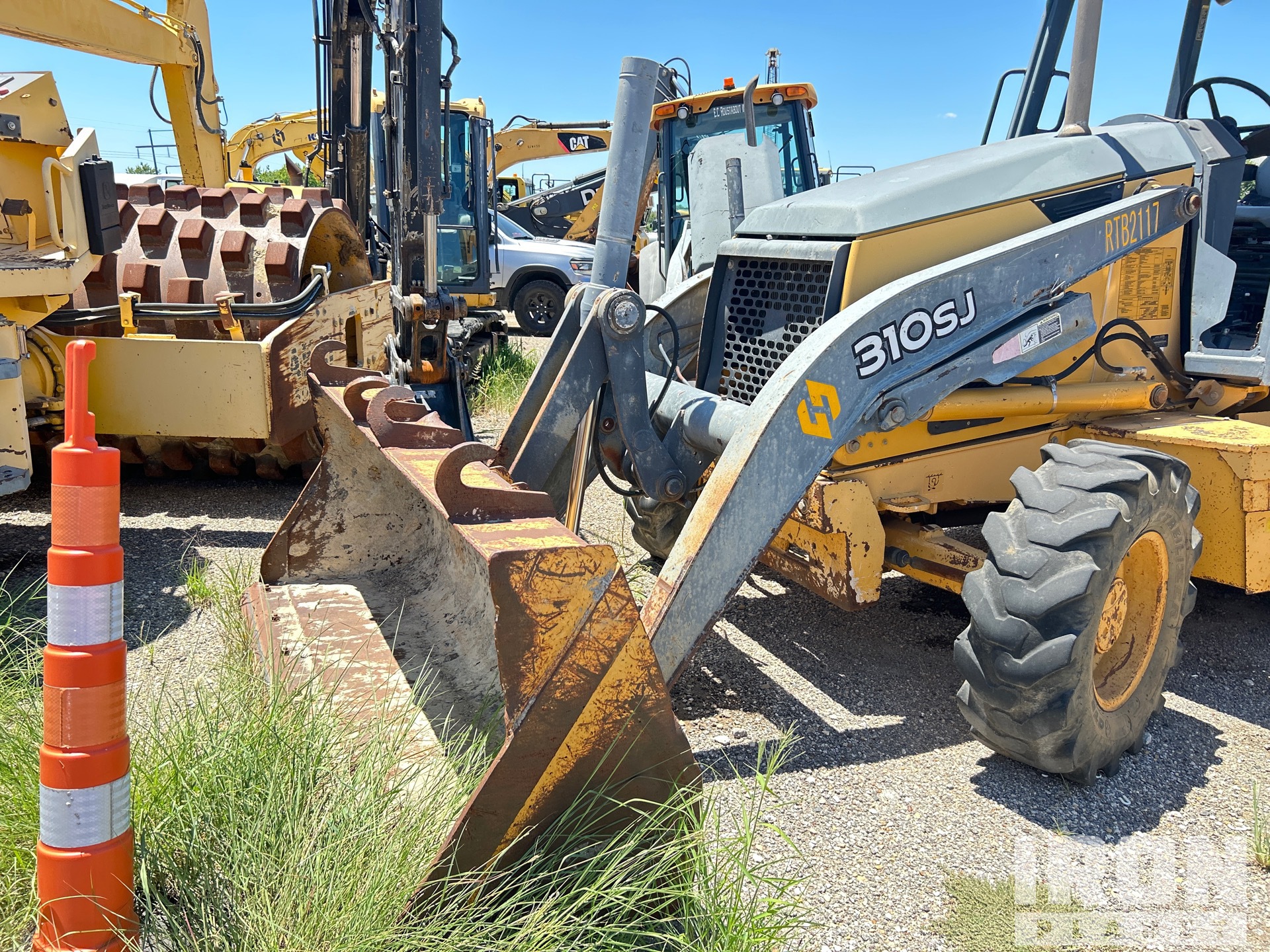 2007 John Deere 310SJ