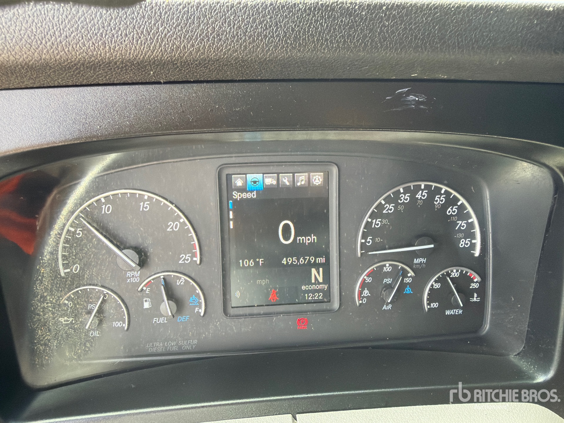 2022 Freightliner CASCADIA 126