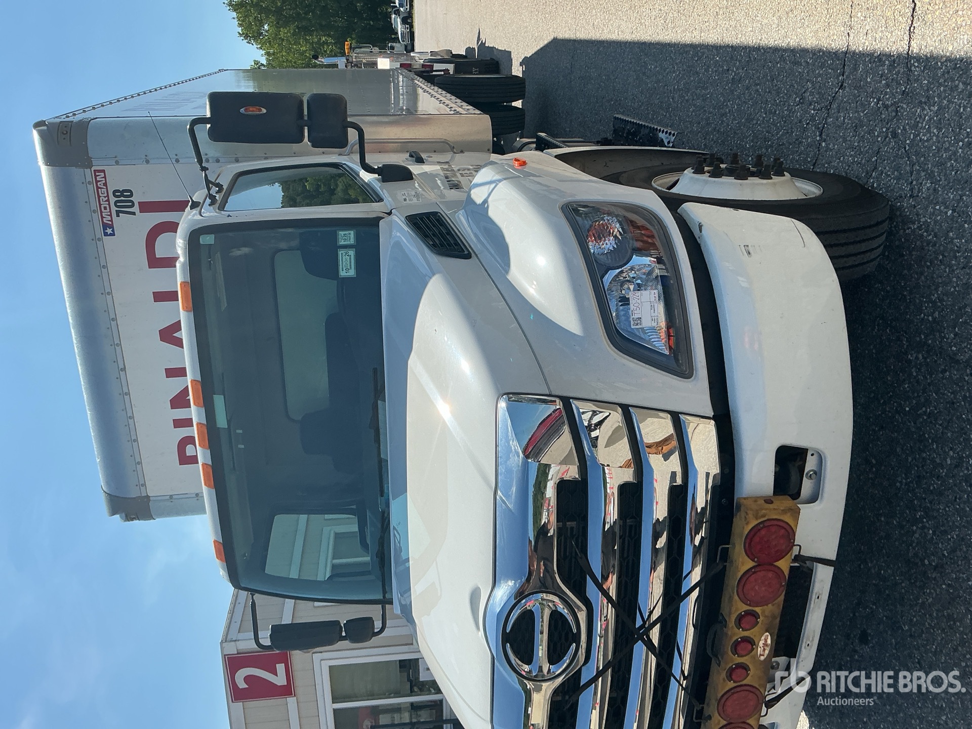2025 Hino L6
