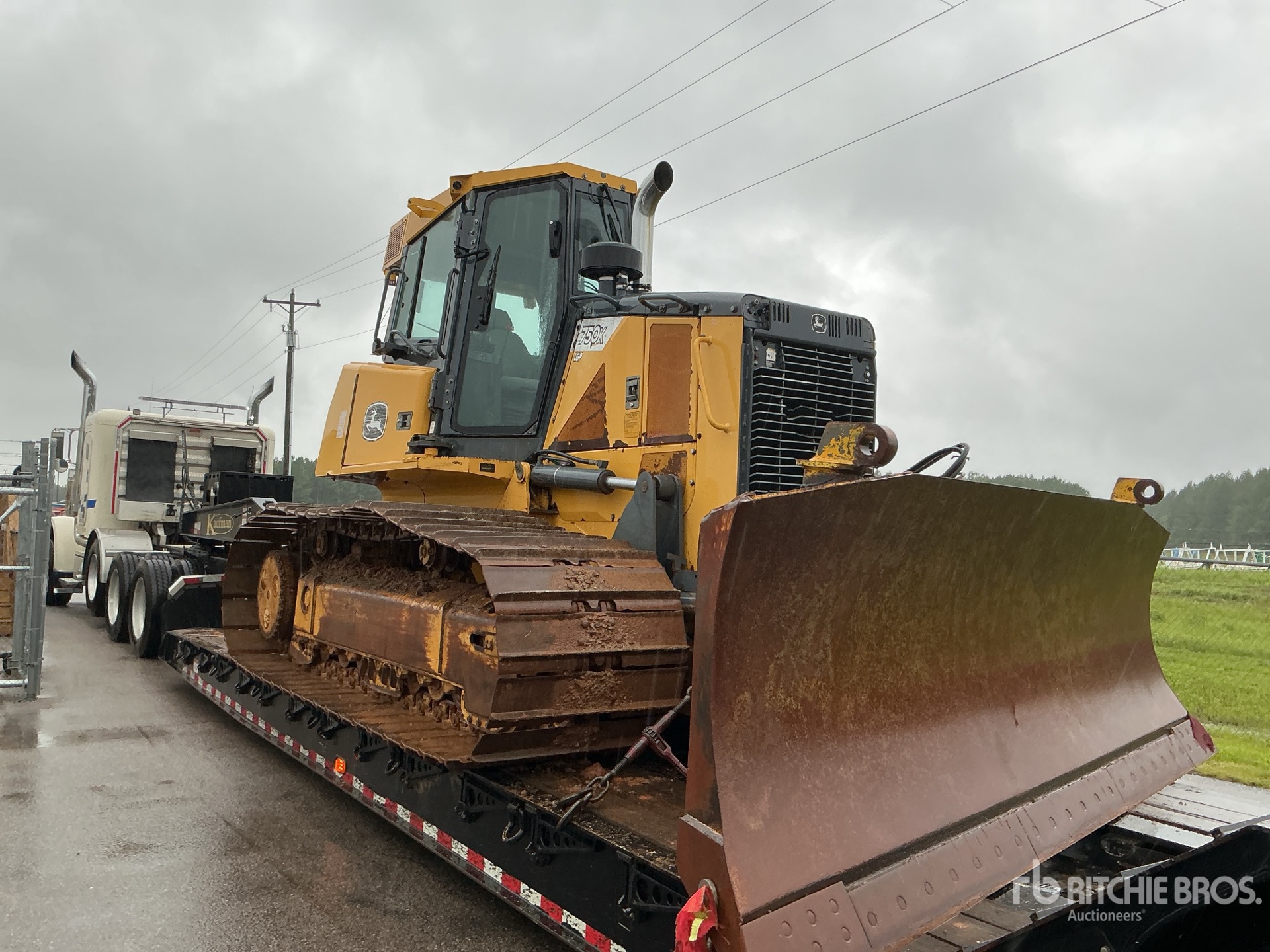 Photo of a 2013 John Deere 750K LGP
