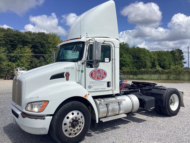 2016 Kenworth T370 4x2 S/A Day Cab Truck Tractor