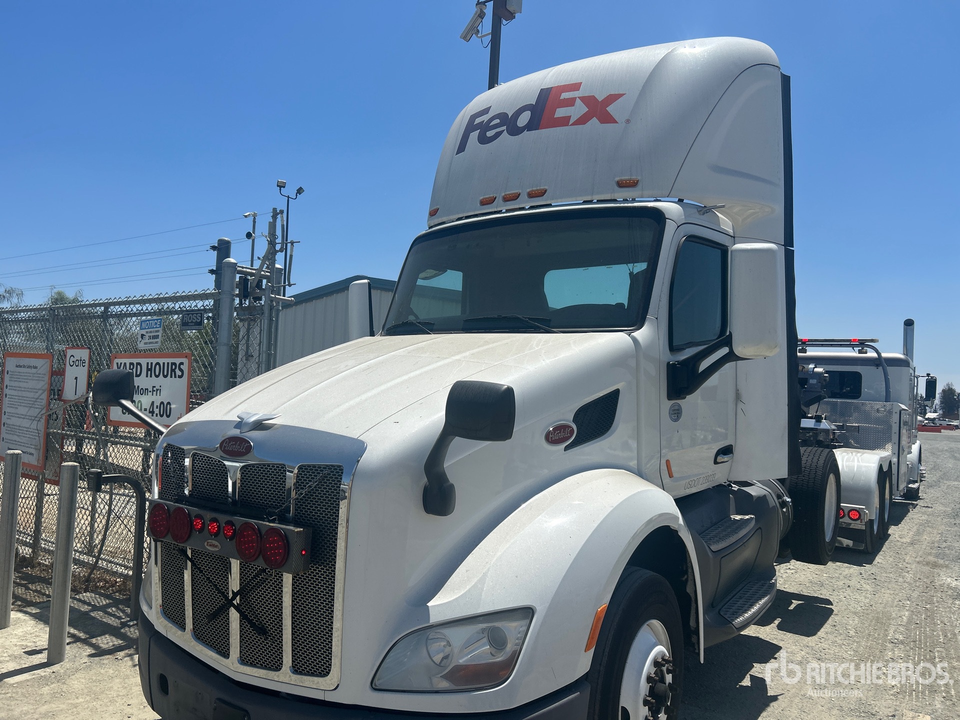 Photo of a 2017 Peterbilt 579