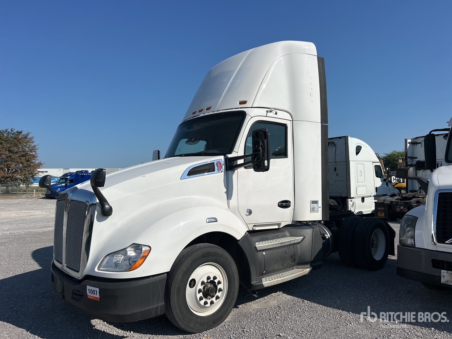 Photo of 2016 Kenworth T680