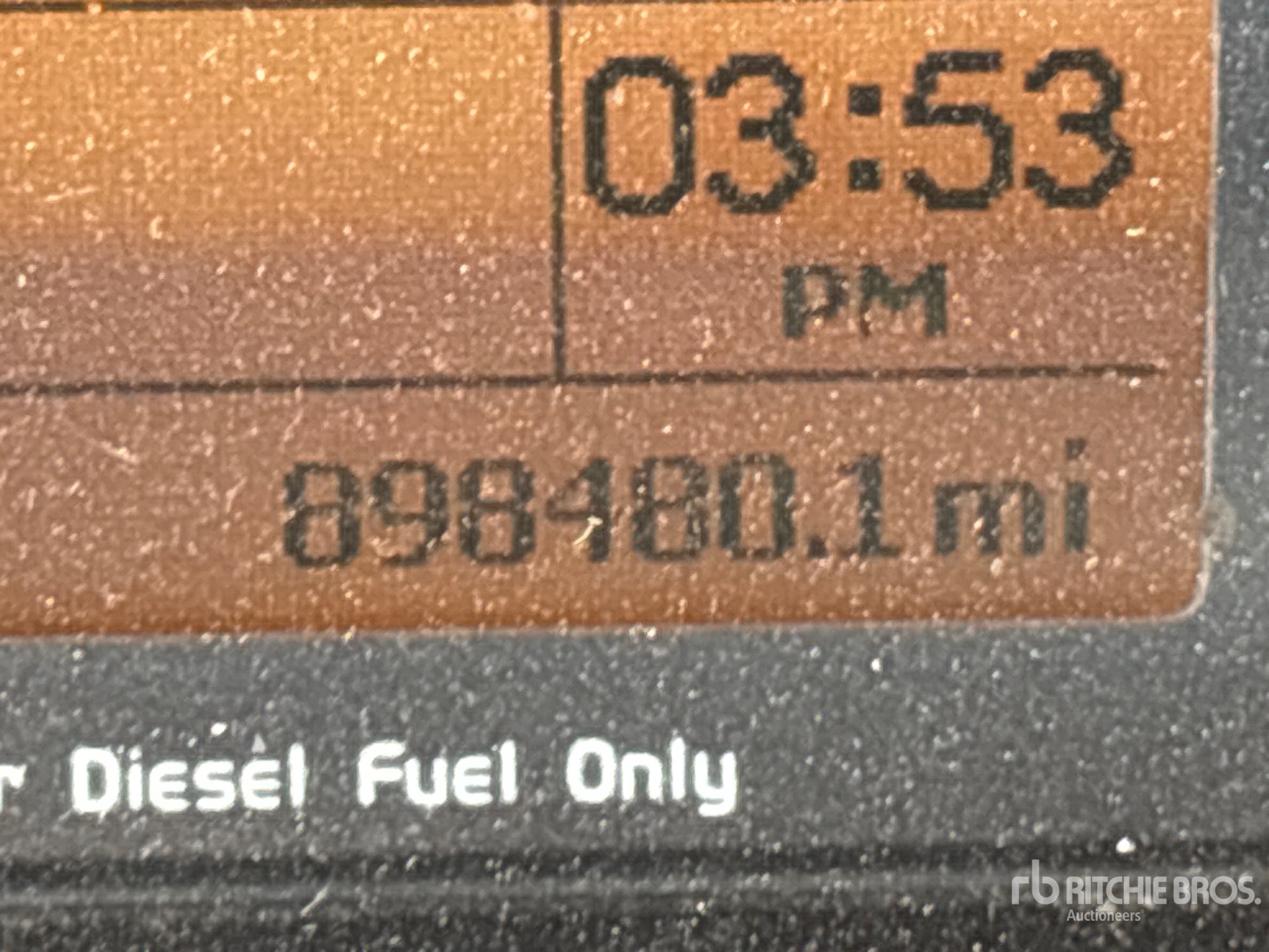 2017 Volvo VNL42T