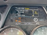 4 Transmision with Engine Hours