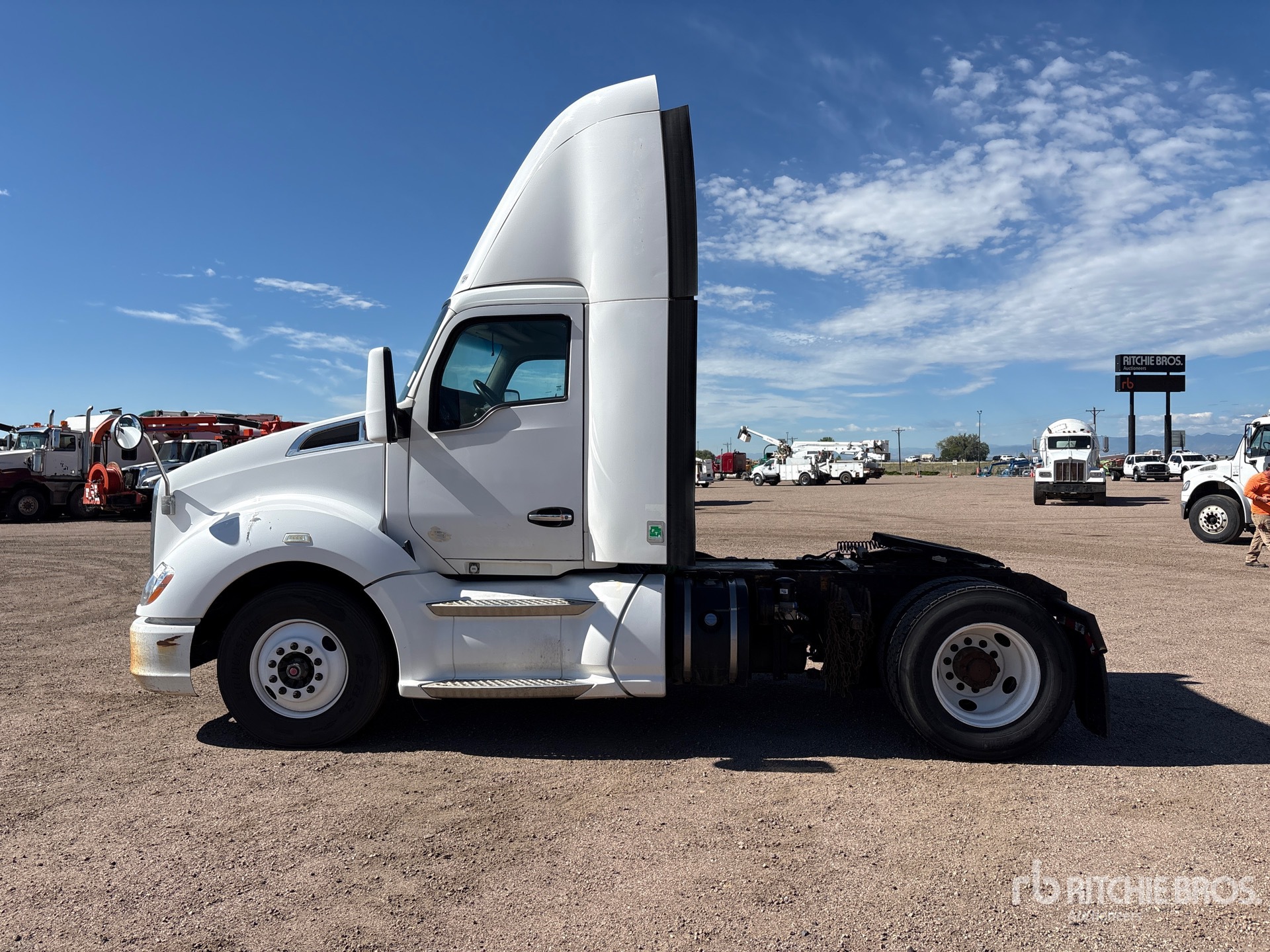 2015 Kenworth T-680