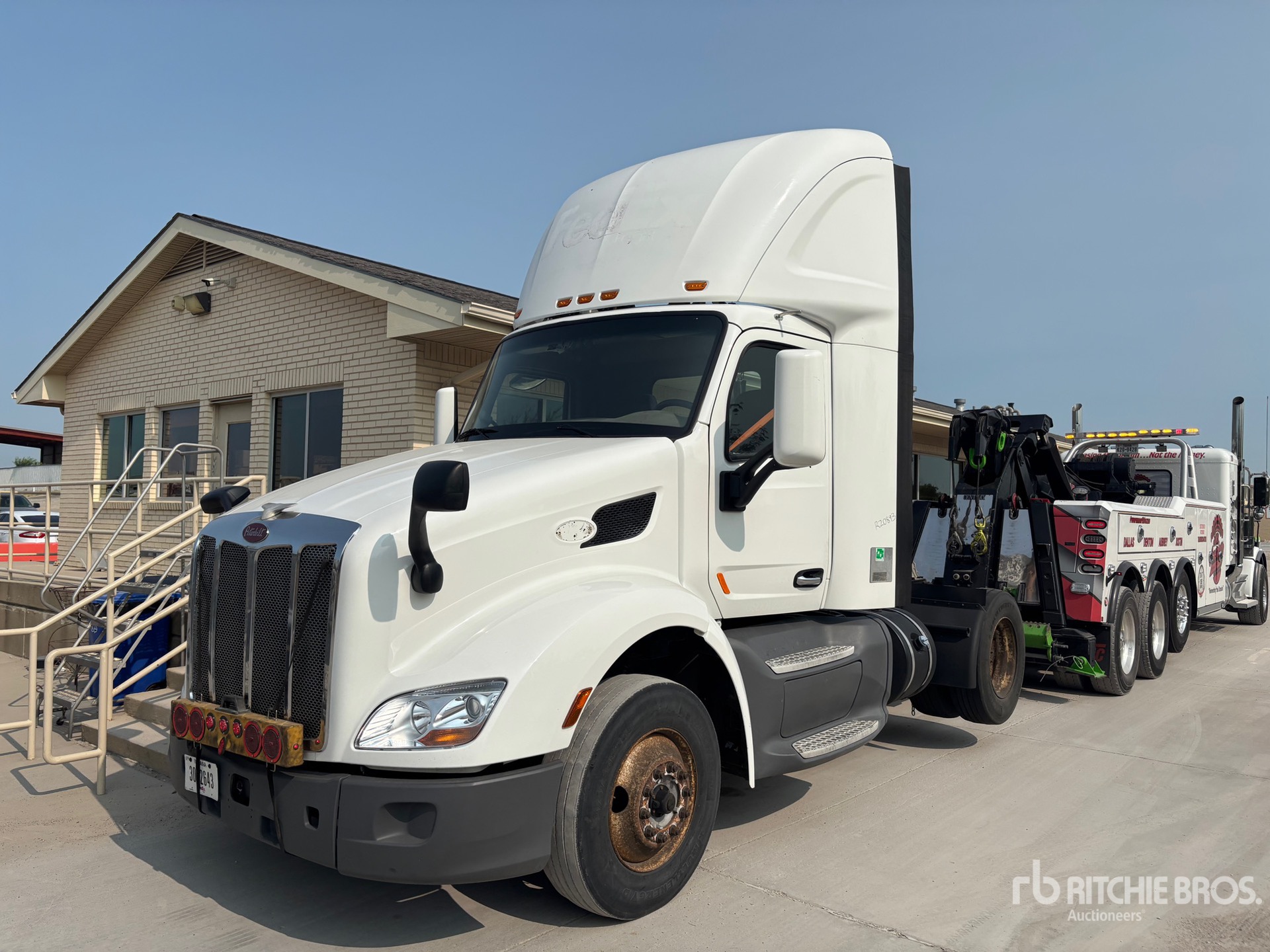 Photo of a 2018 Peterbilt 579