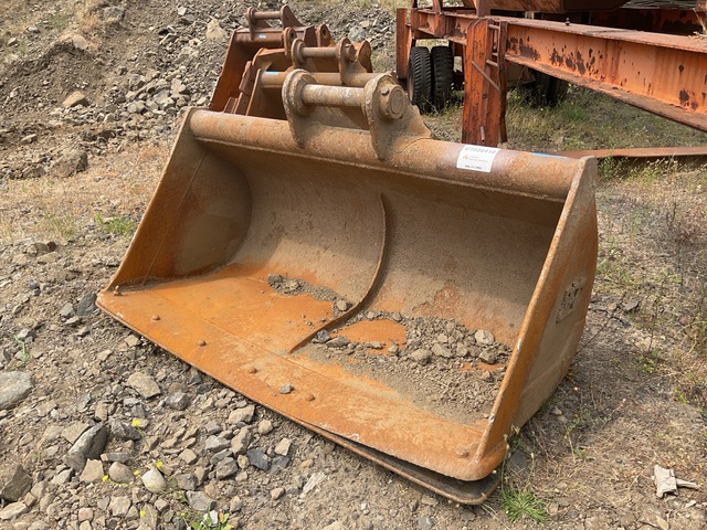 76 in Cleanup Bucket - Fits Kobelco SK250