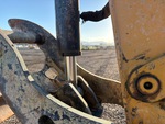 Hydraulics with Thumb Cylinder