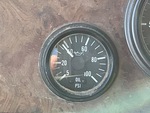 Cab with Oil Pressure