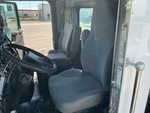 Cab with Seats/armrests