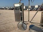 Cab with Mirrors