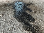 Engine with Oil Leaks
