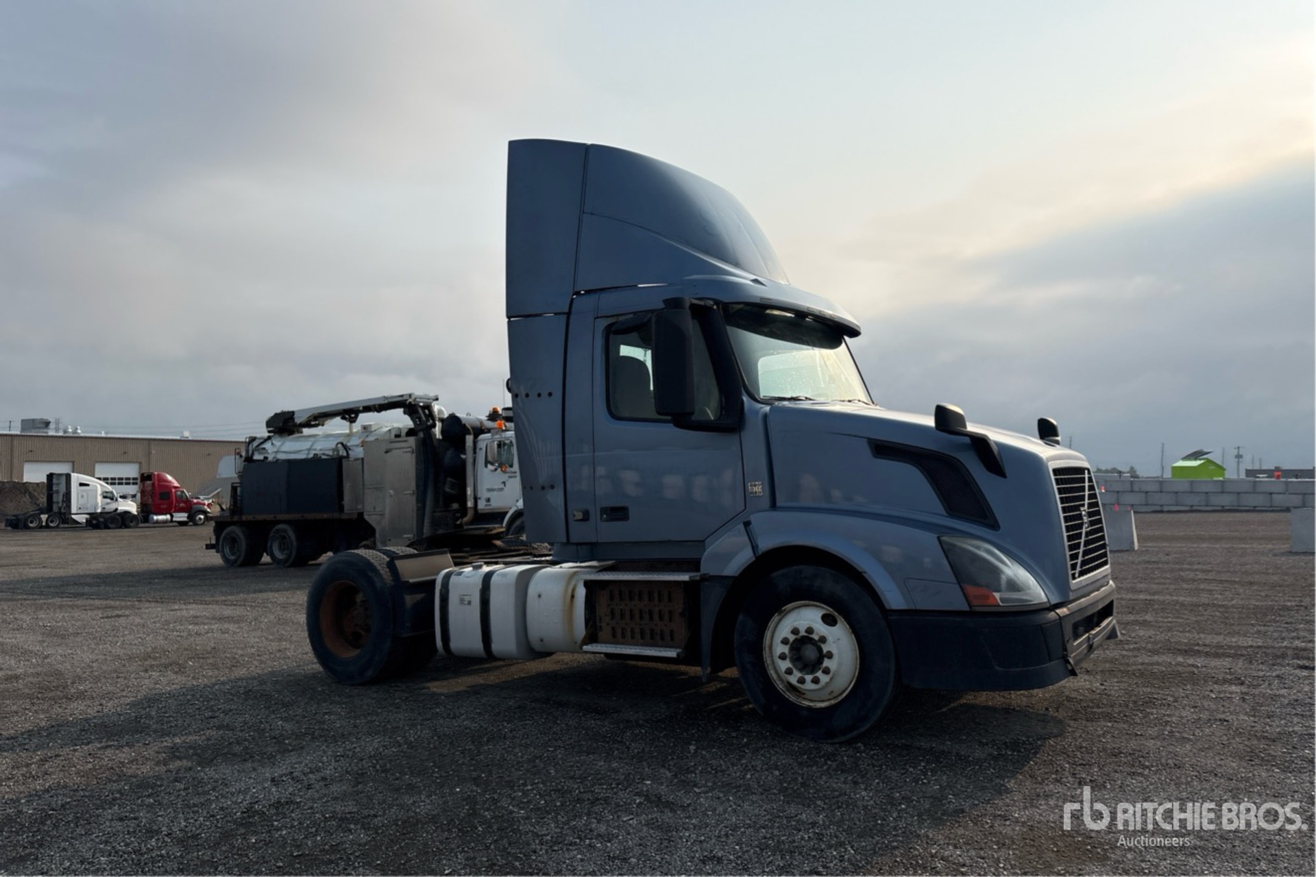 2015 Volvo VNL