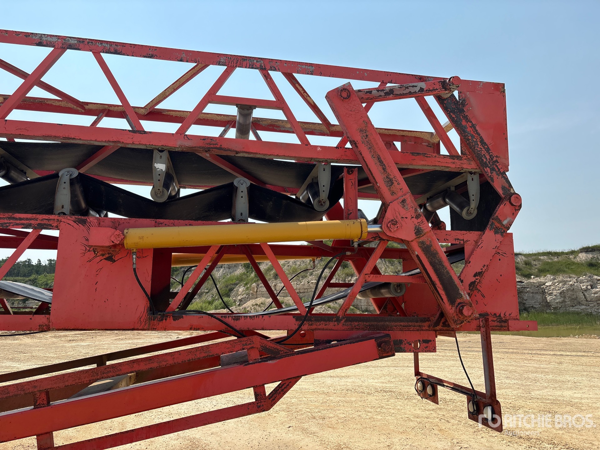 Kafka 36 in x 110 ft Portable Radial  ...