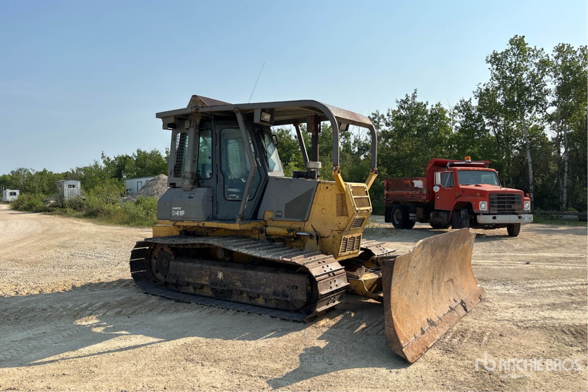 Komatsu D41P-6