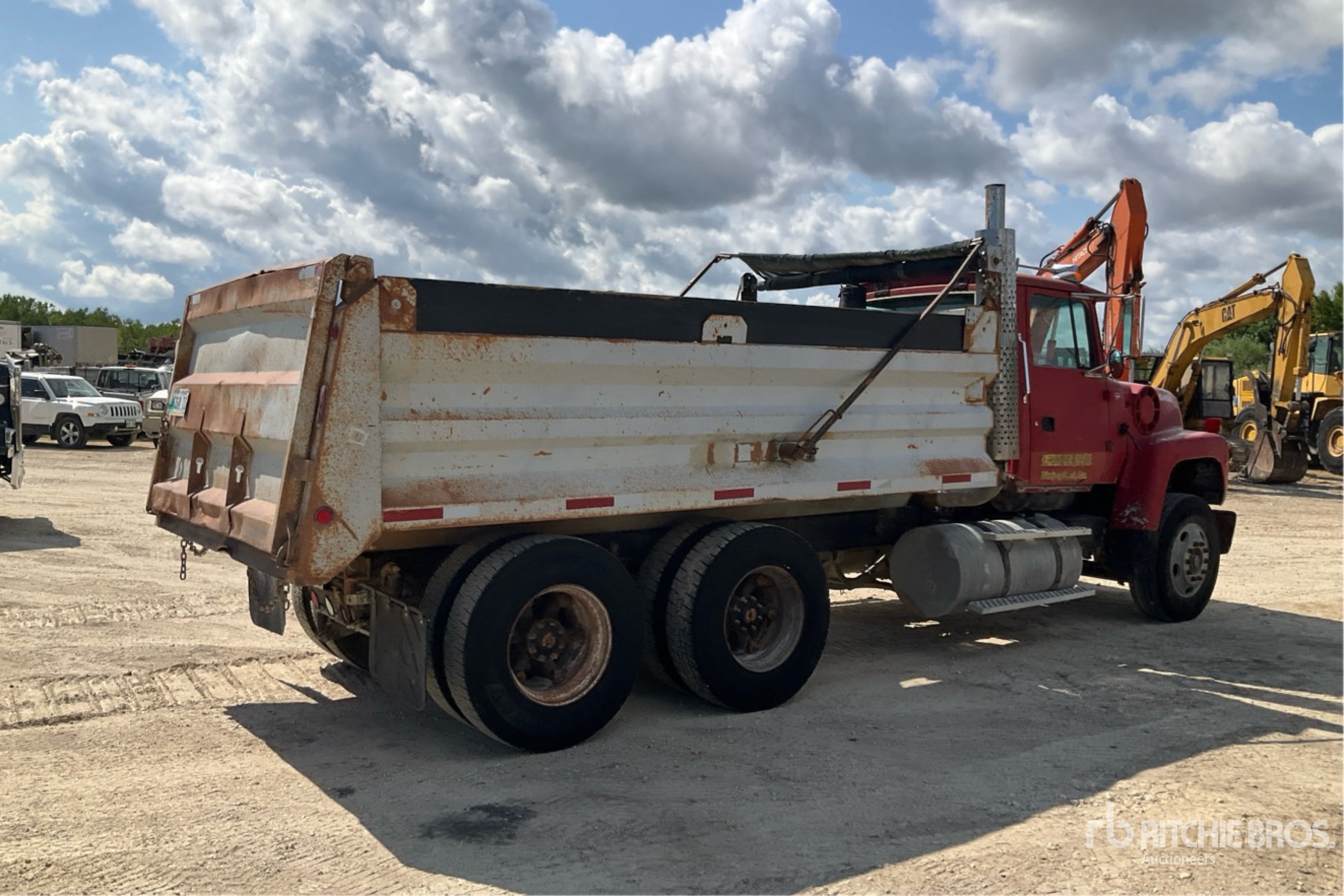 1997 Ford L9000