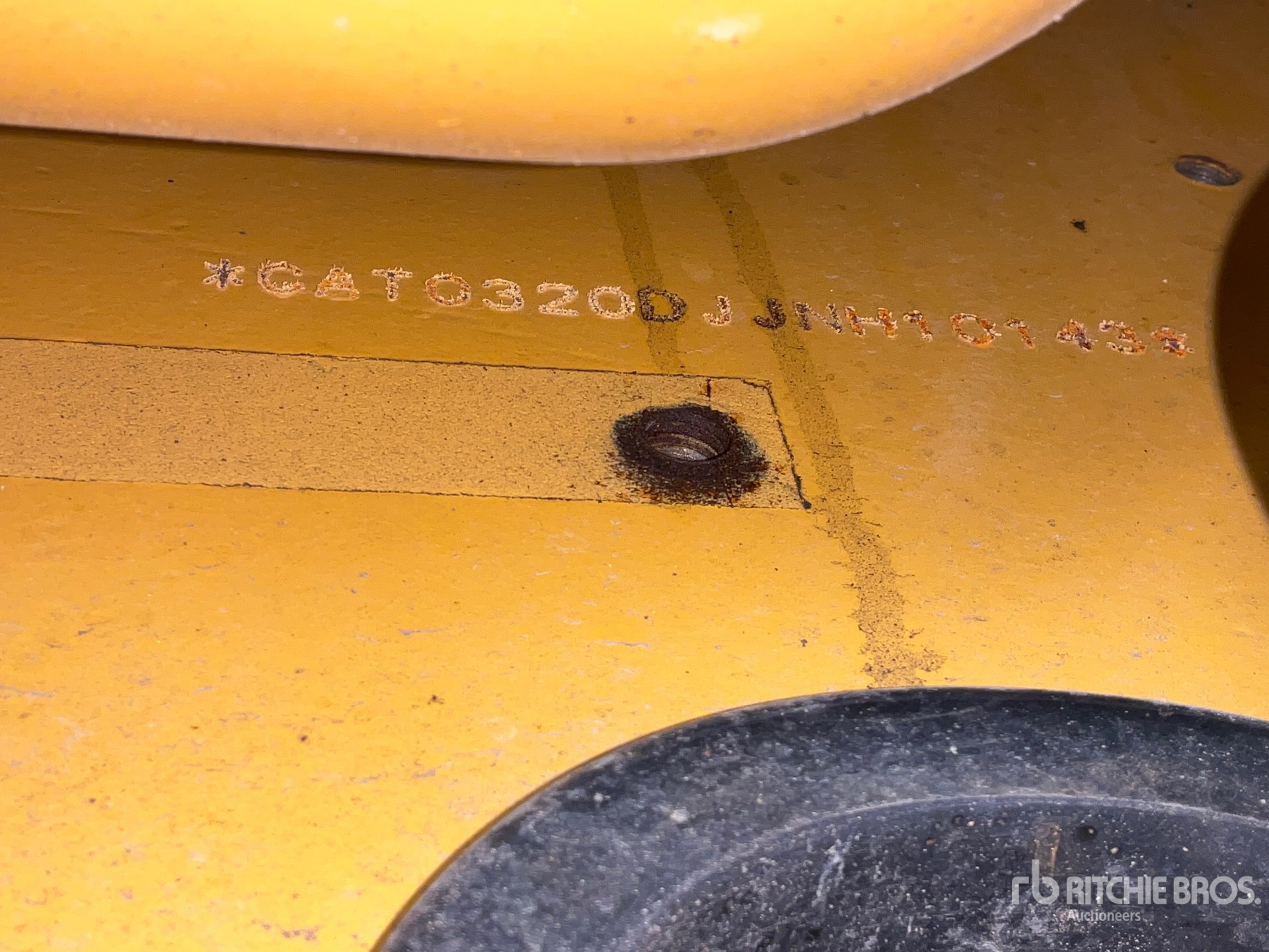 2025 Caterpillar 320D3 GC
