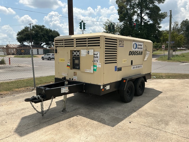2022 Doosan XP825/HP750WCU 825 cfm Mobile Air Compressor