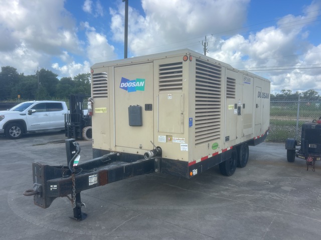 2018 Doosan HP1600WCU-T4F 1600 cfm Mobile Air Compressor