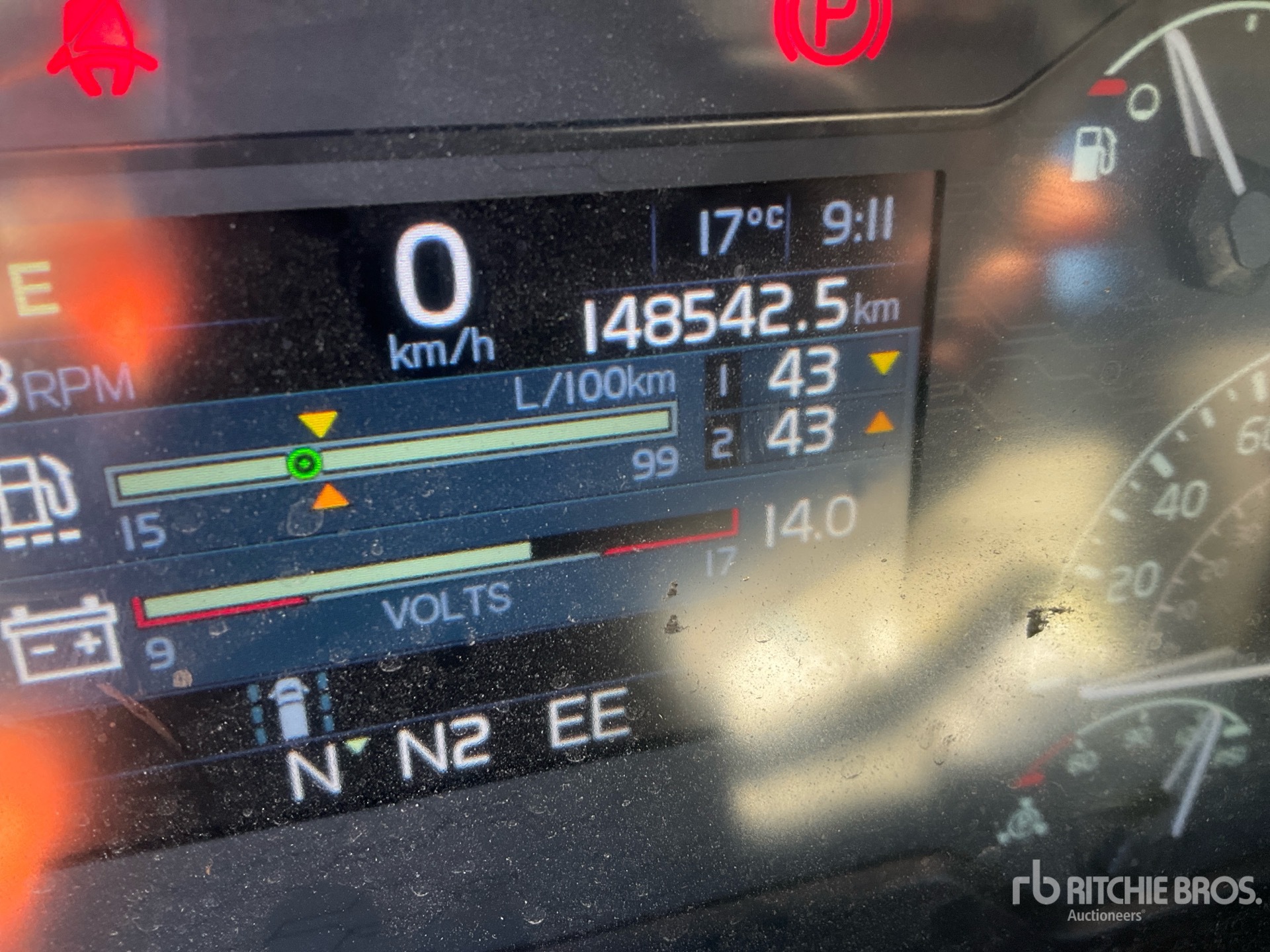 2022 Volvo VNR