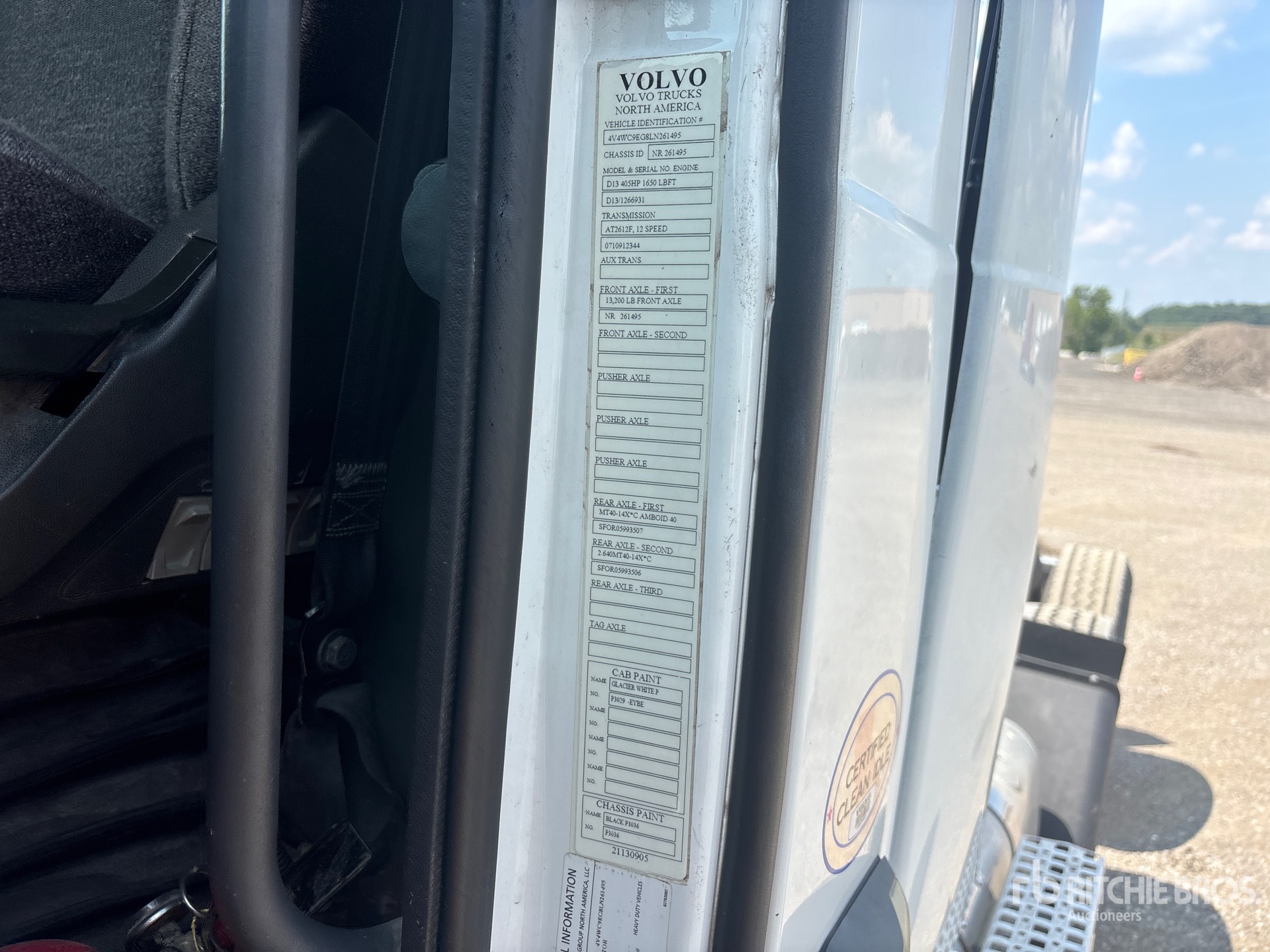2020 Volvo VNR