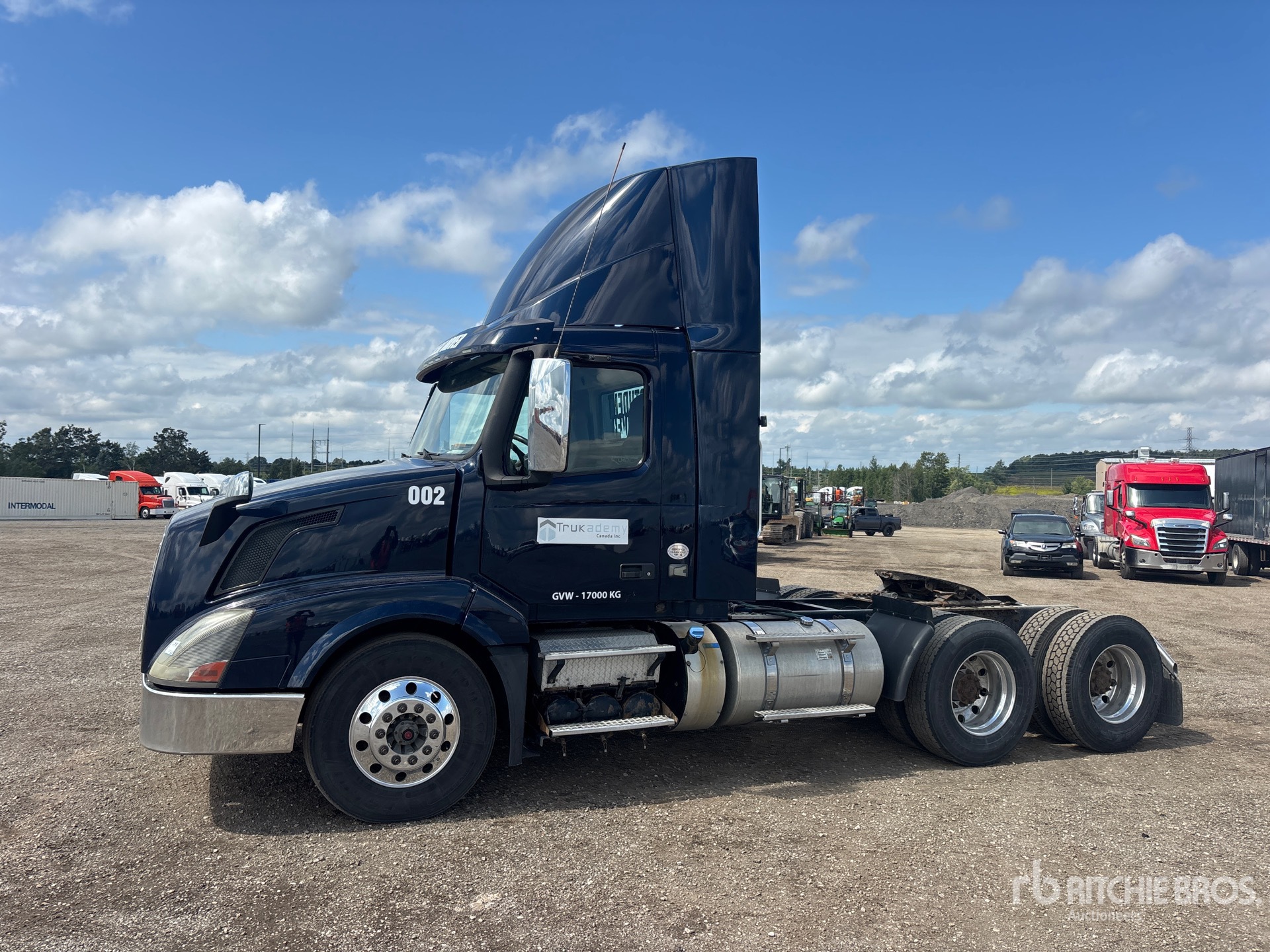 Photo of 2017 Volvo VNL