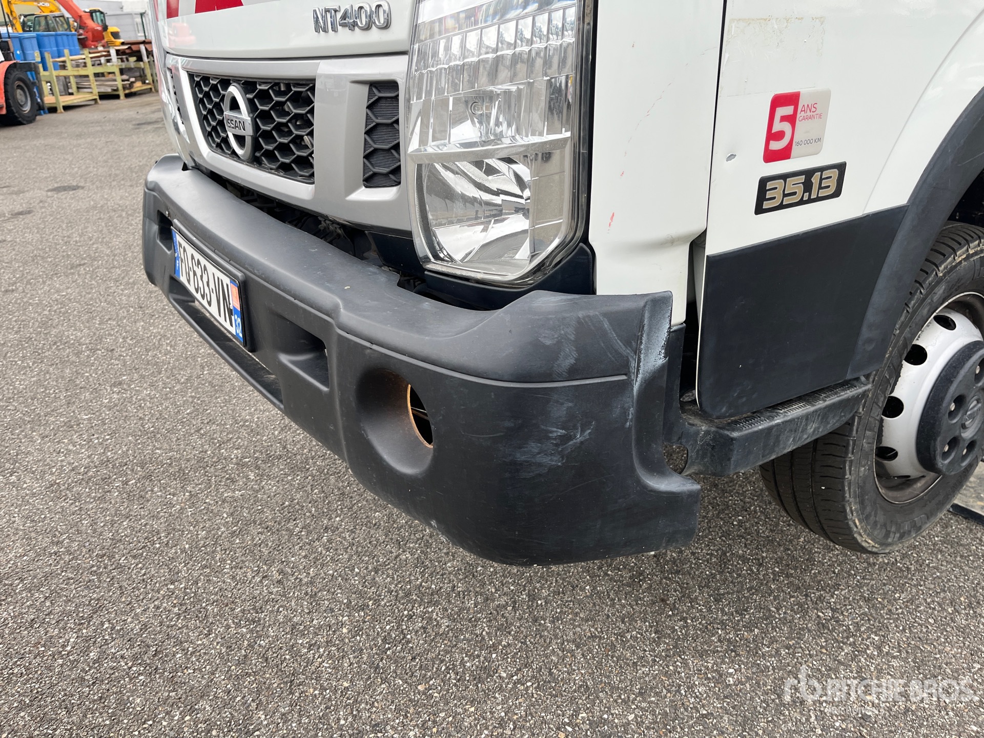 2020 Nissan NT 400 35.13