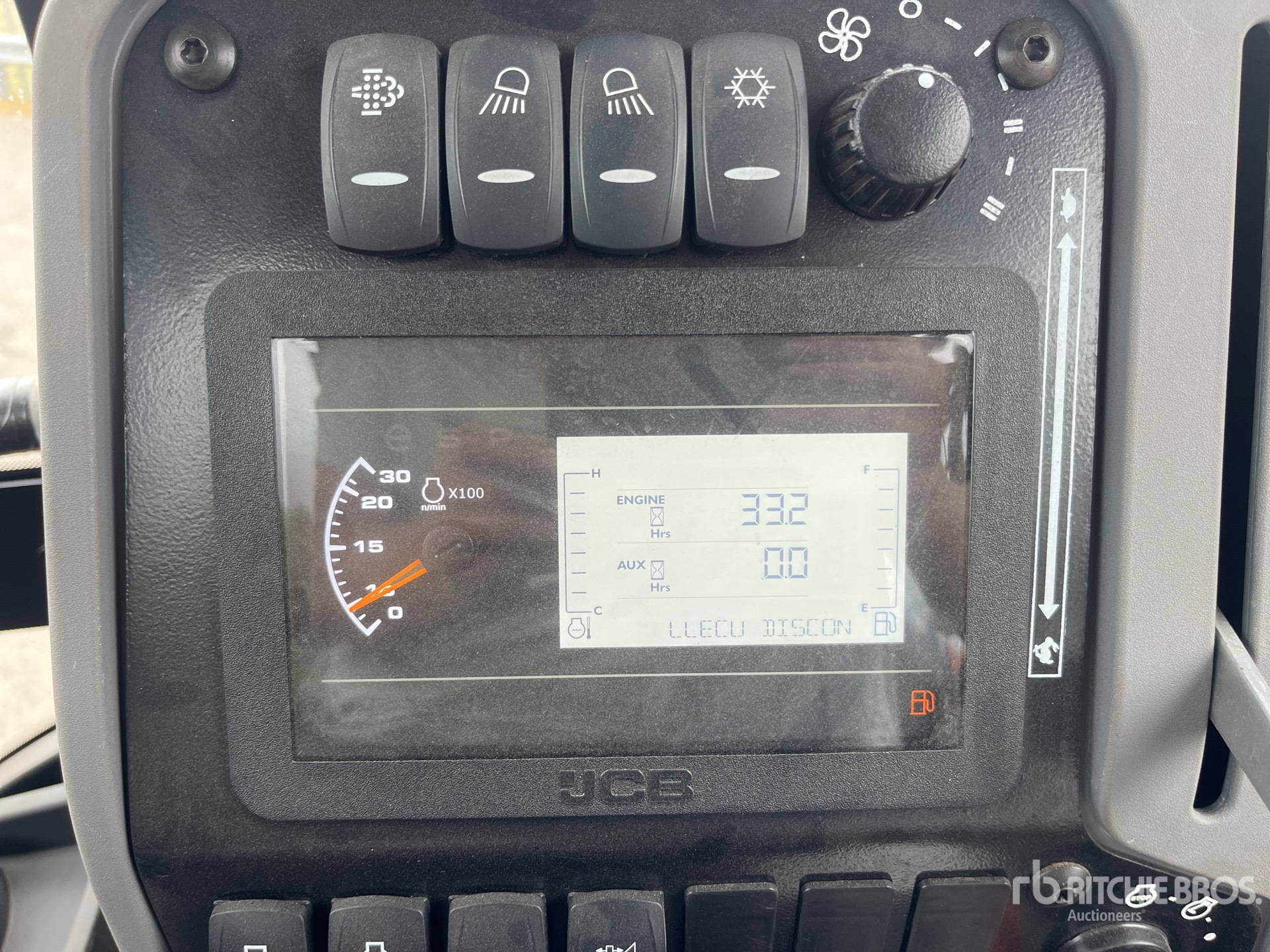 2026 JCB 3DX PLUS