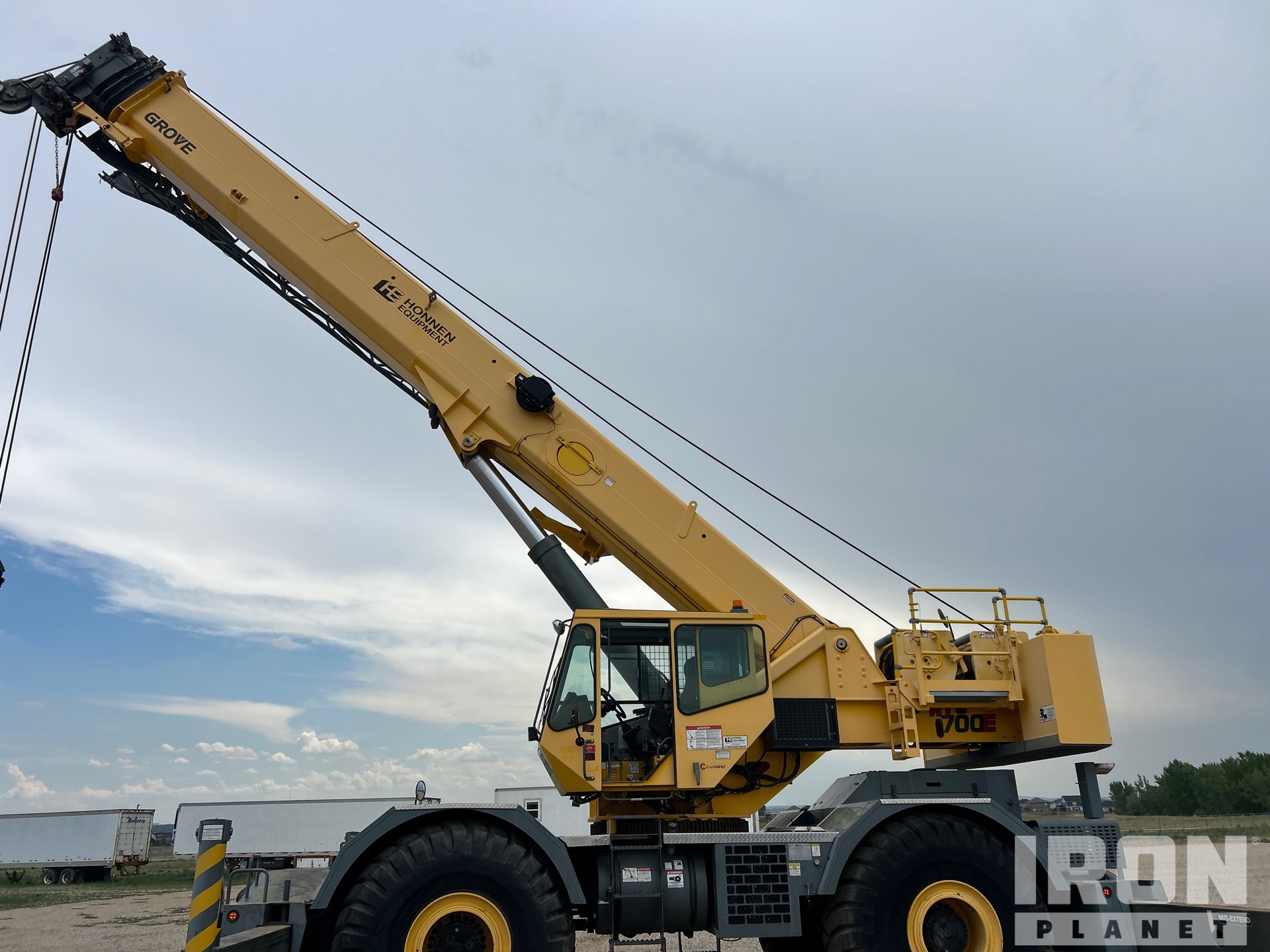 2009 Grove RT700E