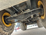 Chassis with Steering Cylinders
