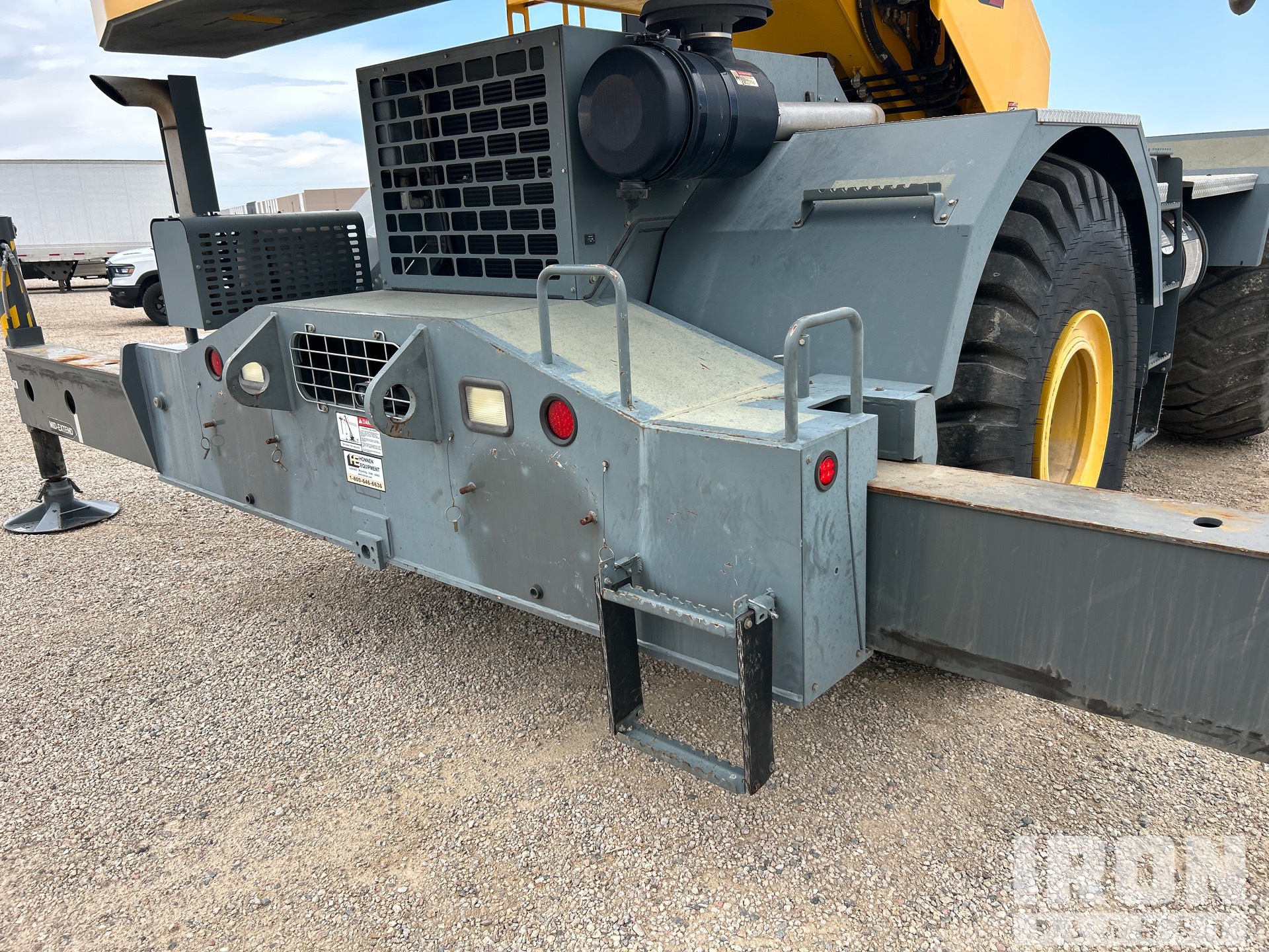 2009 Grove RT700E