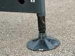 Chassis with Outrigger Cylinders
