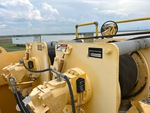 Hydraulics with Auxiliary Hoist