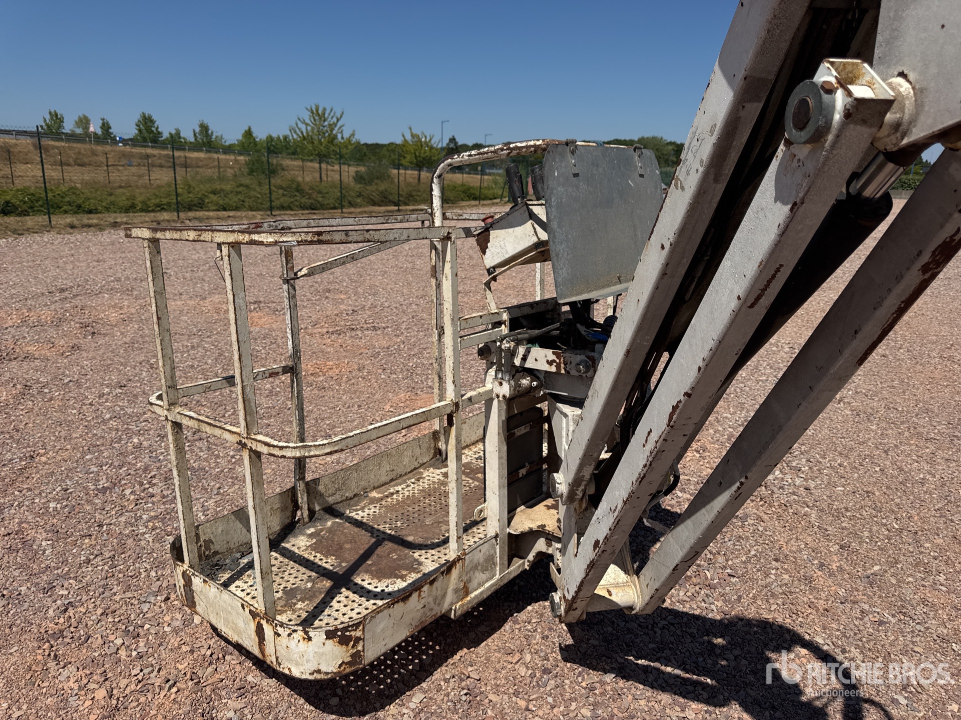 2002 Pinguely HA16PX