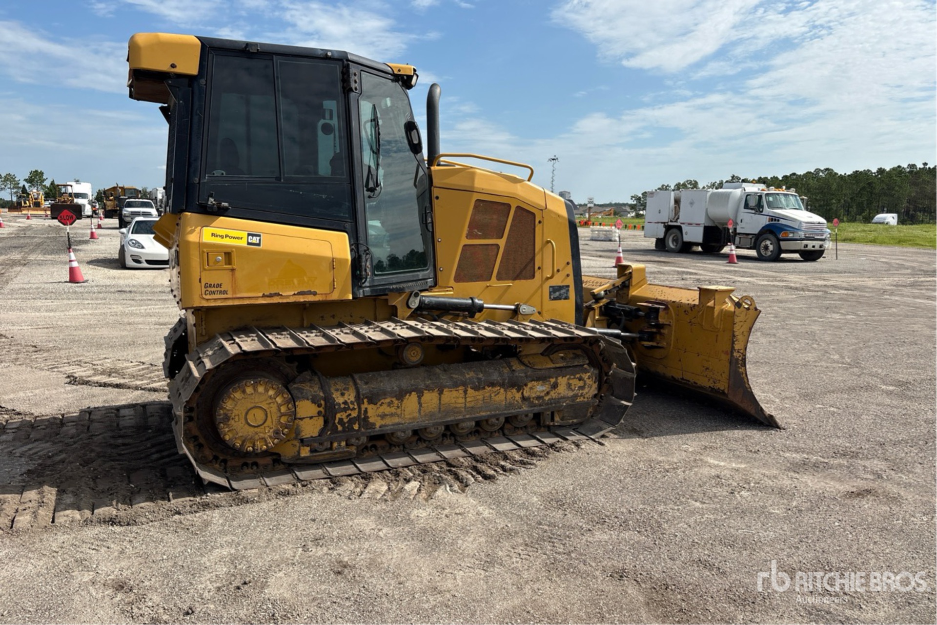 2017 Caterpillar D5K2 LGP