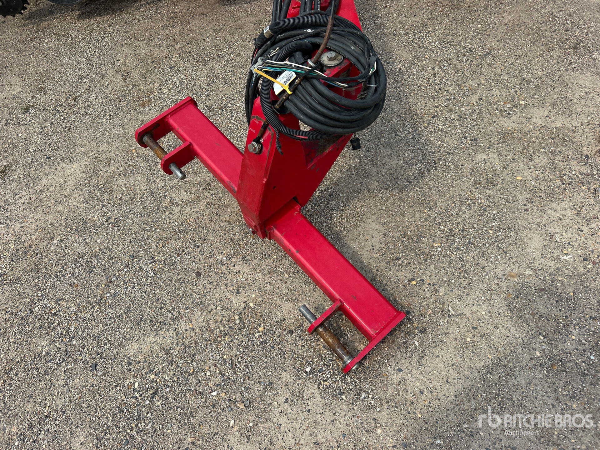 2013 Massey Ferguson 8186