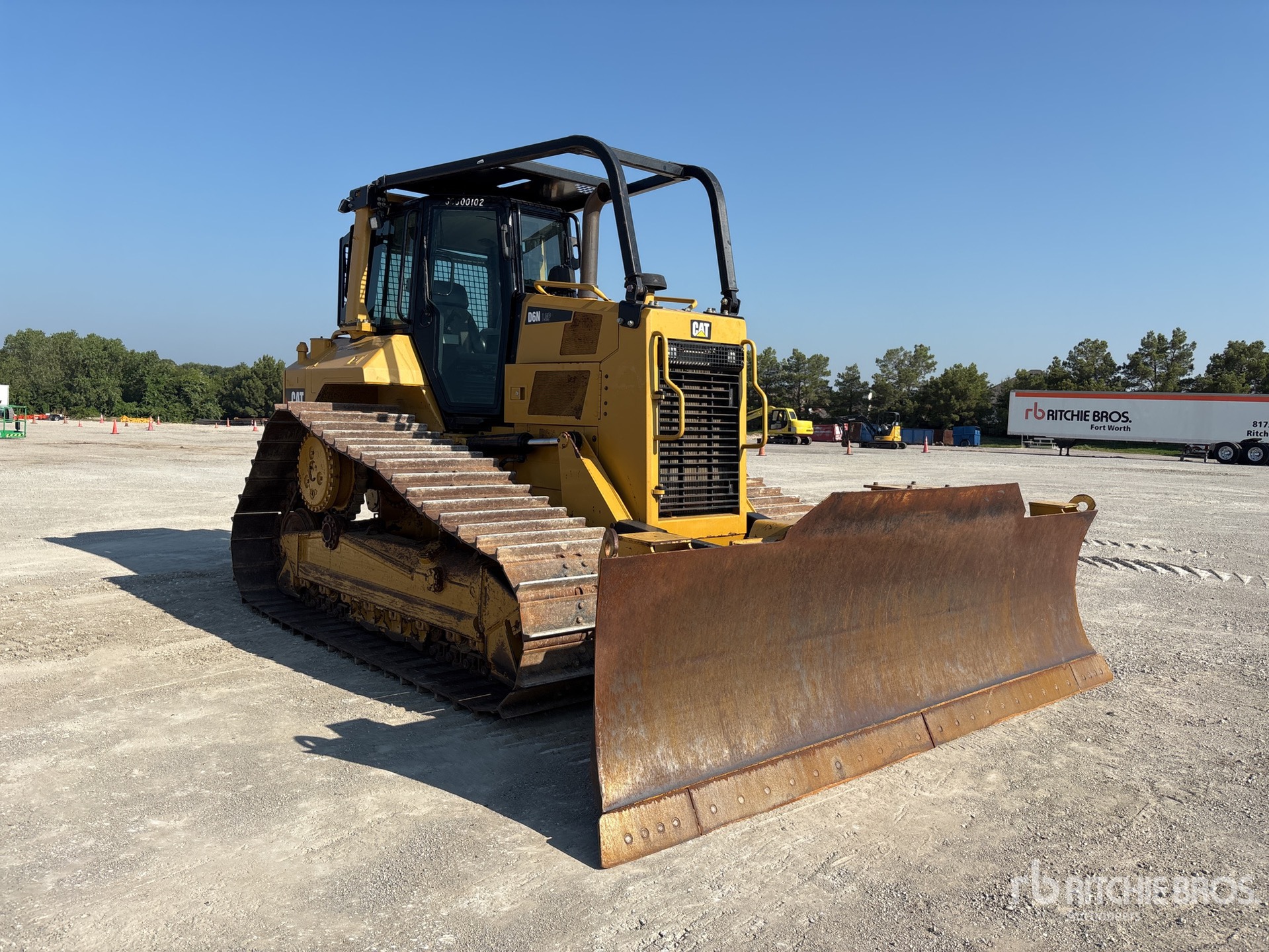 2016 Caterpillar D6N LGP