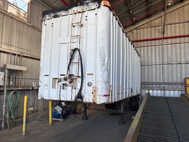 25 ft S/A Moving Floor Trailer