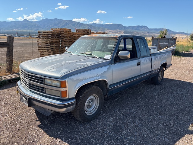 1991 Chevrolet 1500 4x2 Extended Cab Pickup