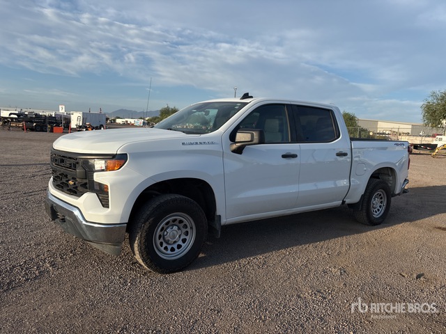 2022 Chevrolet Silverado 1500 4x4 Crew Cab Pickup