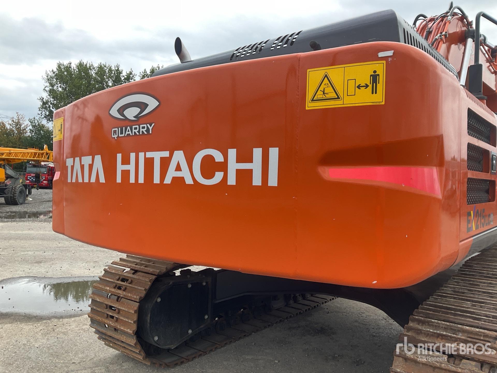 2026 Hitachi EX215LC-5G