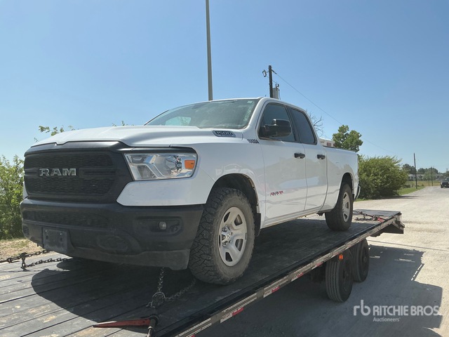 2021 Ram 1500 4x4 Extended Cab Pickup