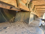 Undercarriage with Right Carrier Rollers
