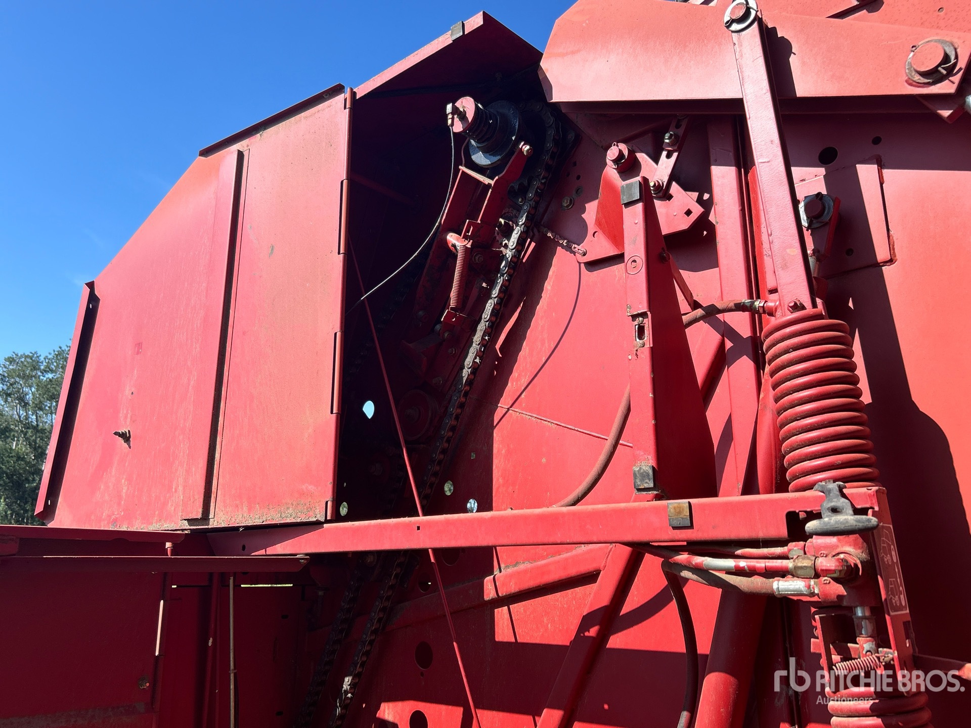 1998 New Holland 664