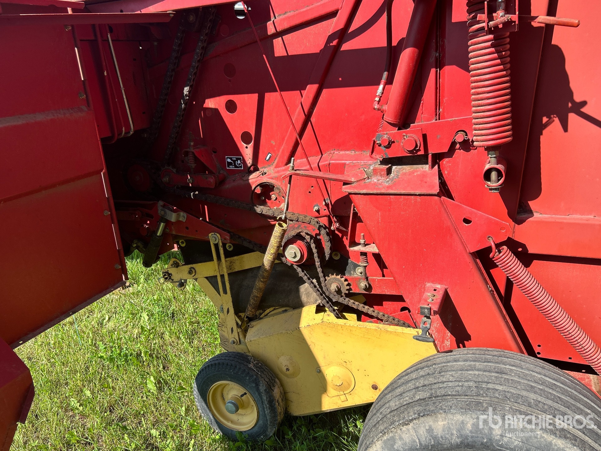 1998 New Holland 664