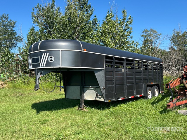 1990 Argo King 26 Ft T/a Gooseneck Livestock Trailer