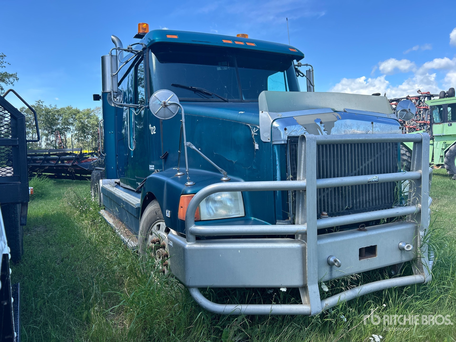 General Appearance with Picture, Right Front Corner