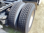 4 Underbody - Truck with Right Front Drive Tires