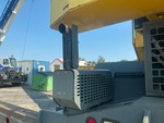Engine with Auspuffanlage